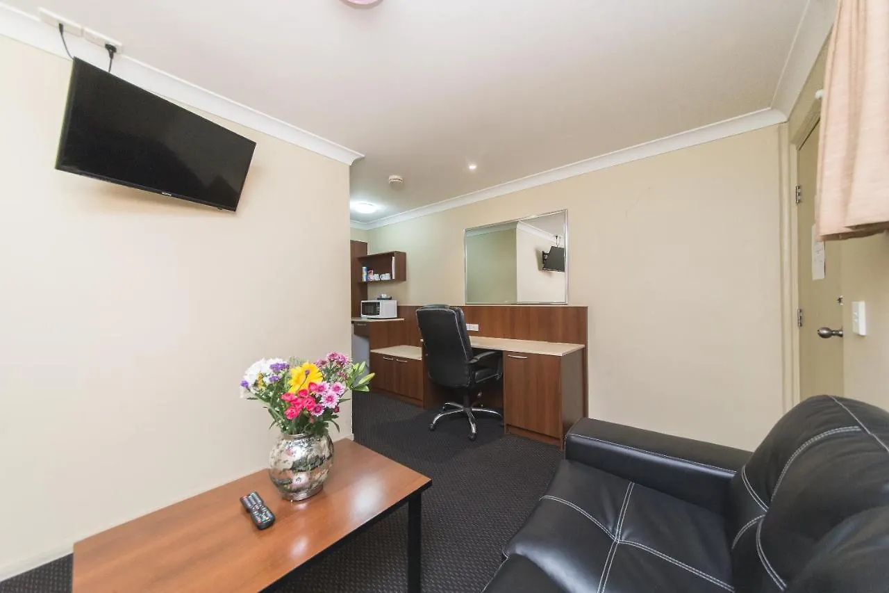 **** Motel Rocky Resort Motor Inn Rockhampton Australia